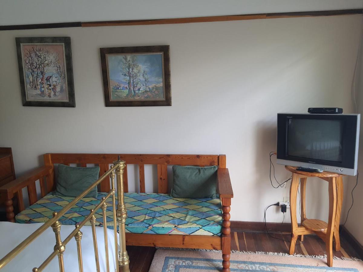 Lord Fraser Guest House Wepener Bagian luar foto