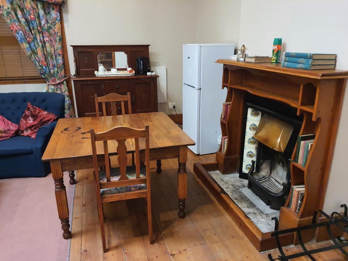 Lord Fraser Guest House Wepener Bagian luar foto