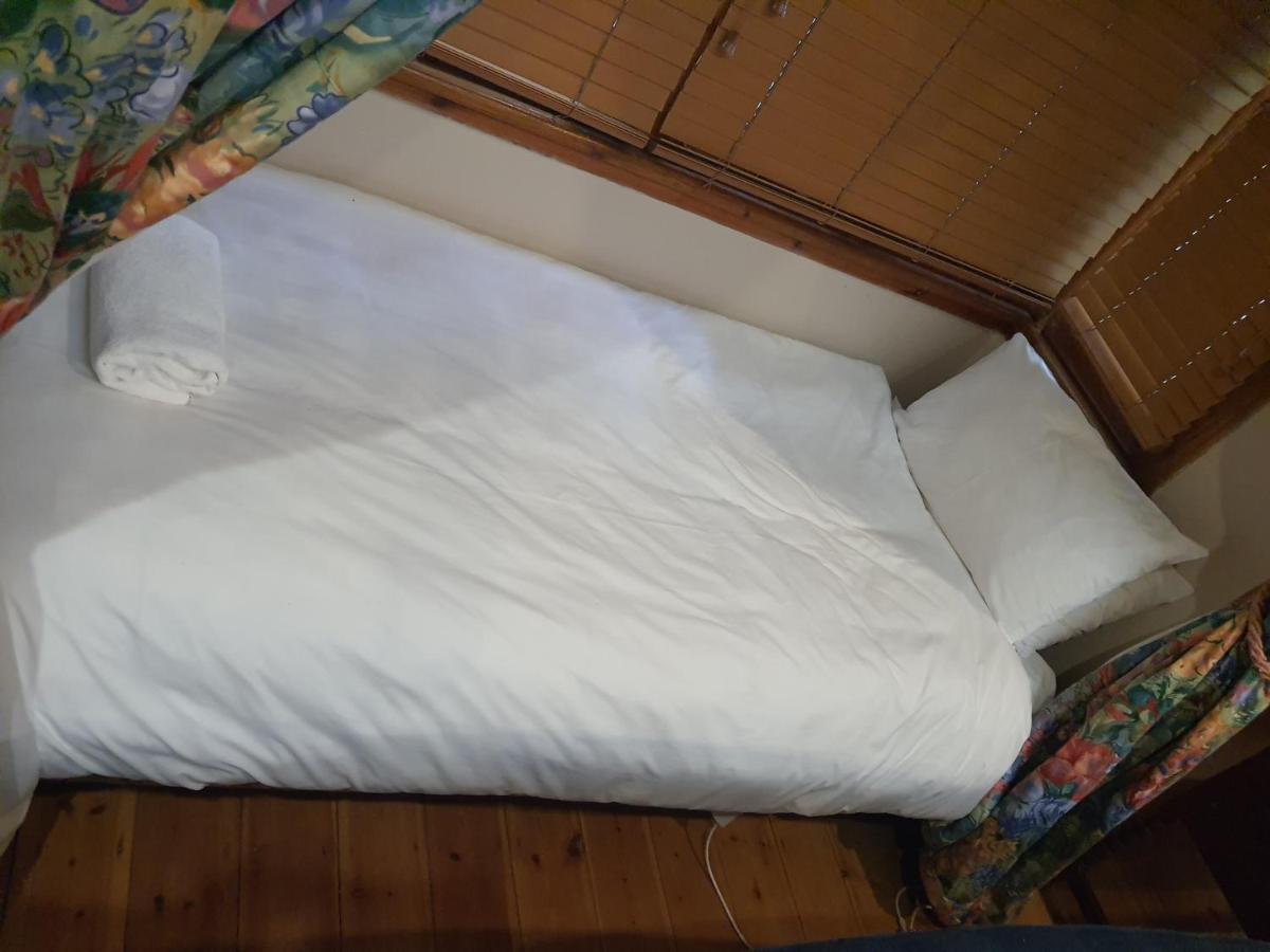 Lord Fraser Guest House Wepener Bagian luar foto