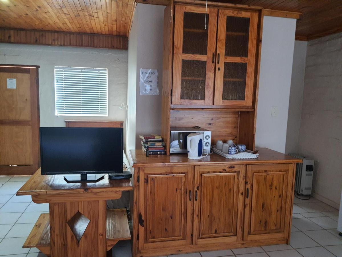Lord Fraser Guest House Wepener Bagian luar foto