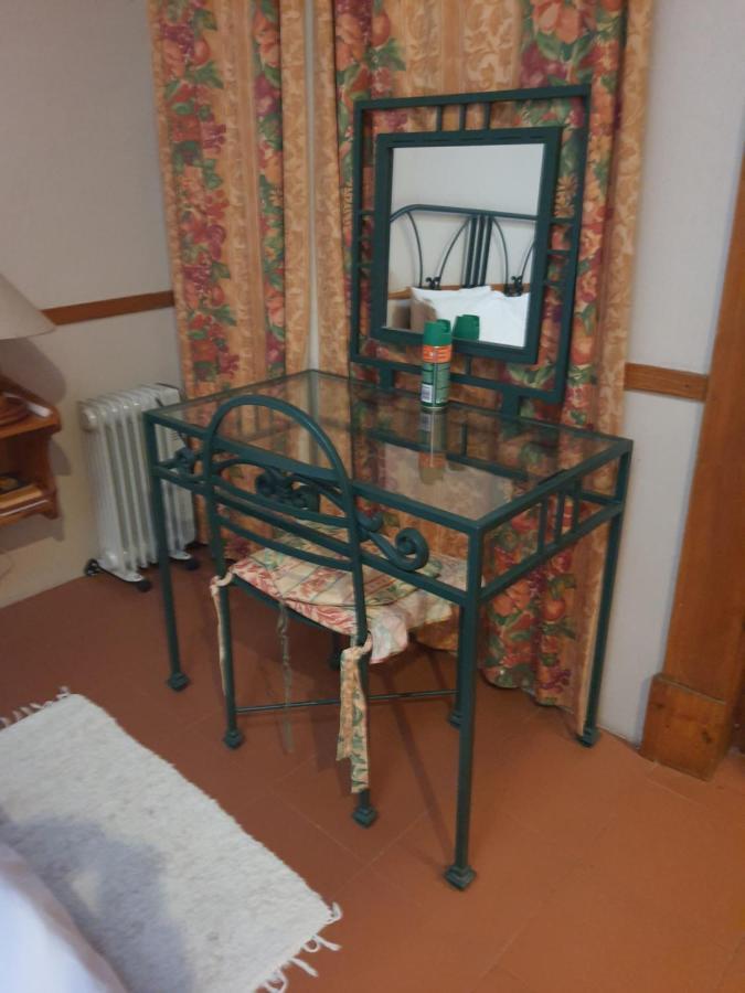 Lord Fraser Guest House Wepener Bagian luar foto